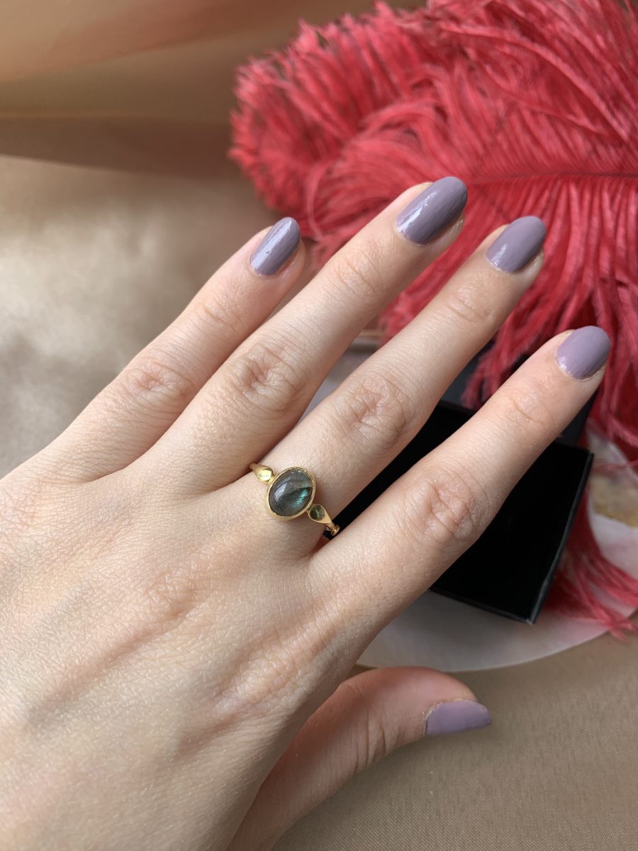 Labradorit Mary Gold Yüzük