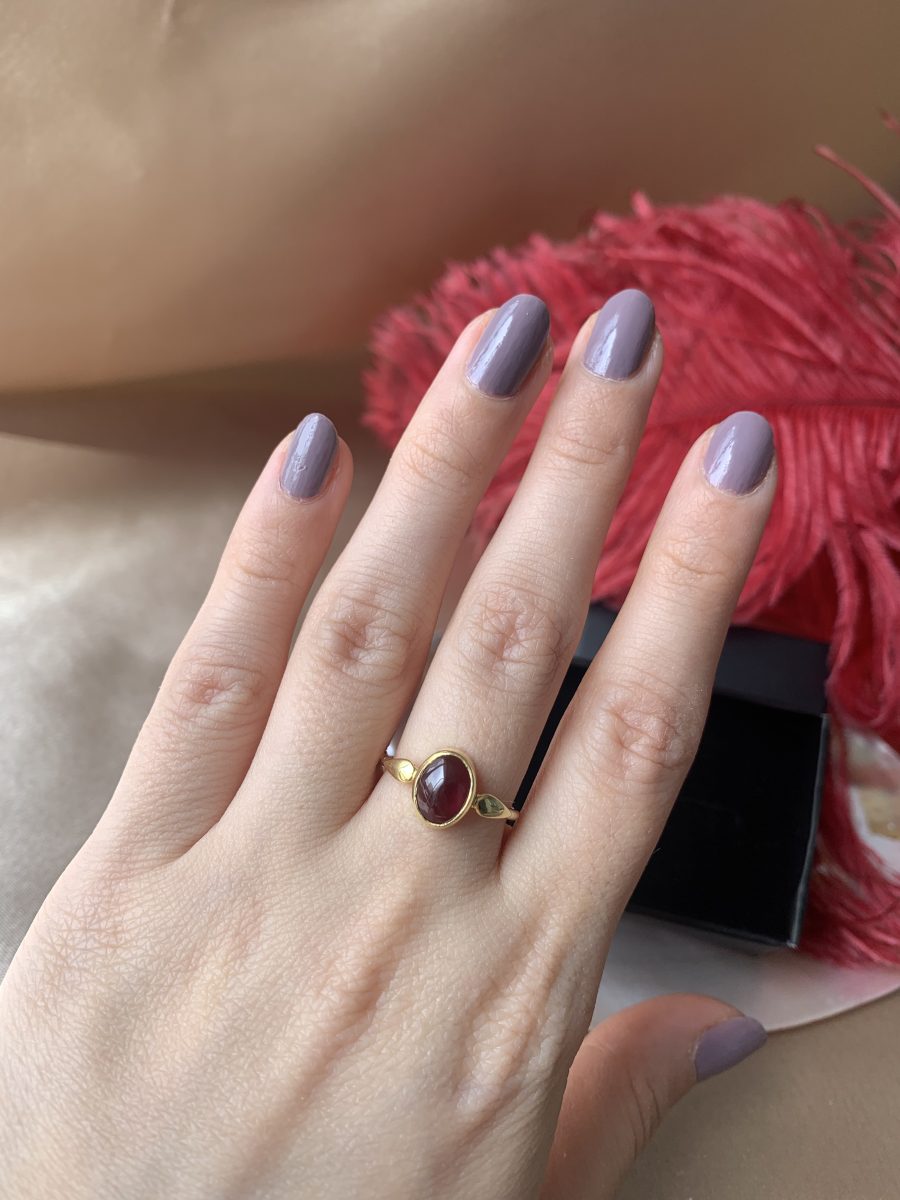 Lal Taşı (Garnet) Mary Gold Yüzük