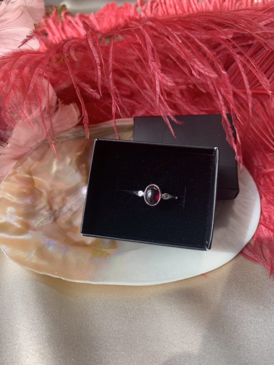 Lal Taşı (Garnet) Mary Gümüş Yüzük