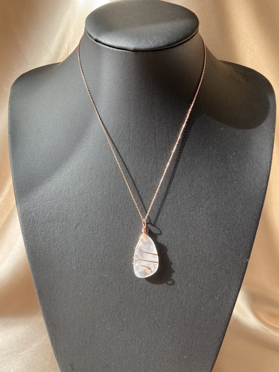 Kristal Kuvars Sarmal Rose Gold Kolye