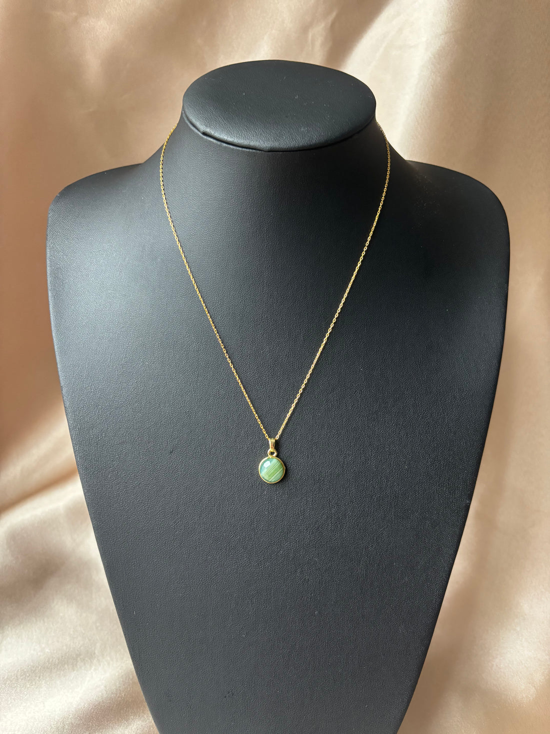 Malahit Basic Round Gold Kolye