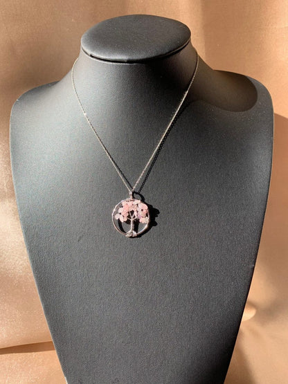 Pembe Kuvars Yuvarlak Hayat Ağacı Kolye