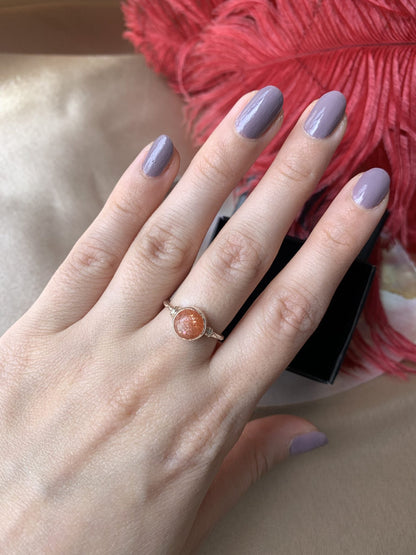 Güneş Taşı Yuvarlak Rose Gold Yüzük